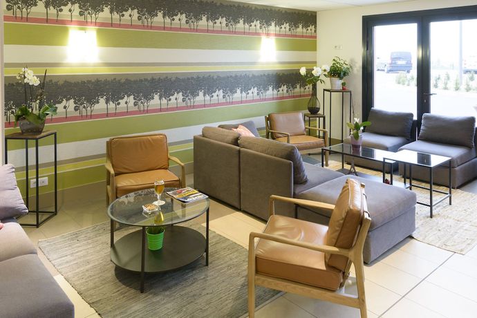 Imagen del bar/restaurante del Hotel Brit Reims Croix Blandin. Foto 3