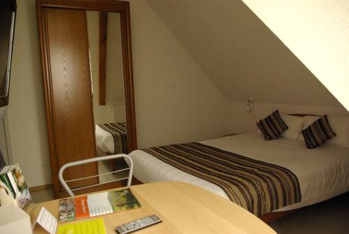Imagen de la habitación del Hotel Brit Relais D'issenheim. Foto 3