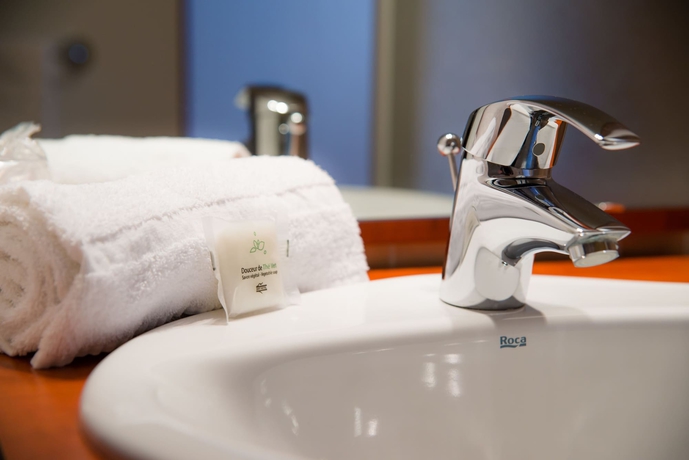 Imagen de la habitación del Hotel Brit Rennes St Grégoire - Le Villeneuve. Foto 18