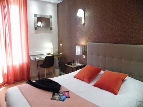 Imagen general del Hotel Brit Roanne - Le Grand. Foto 1