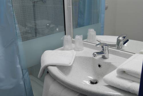 Imagen de la habitación del Hotel Brit Saumur. Foto 11