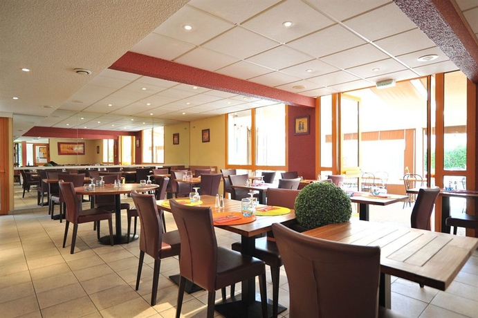 Imagen del bar/restaurante del Hotel Brit Toulon - La Valette. Foto 3