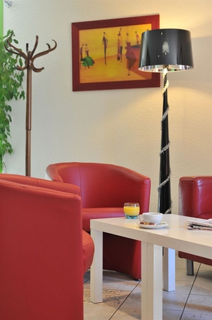 Imagen de los interiores del Hotel Brit Toulon - La Valette. Foto 12