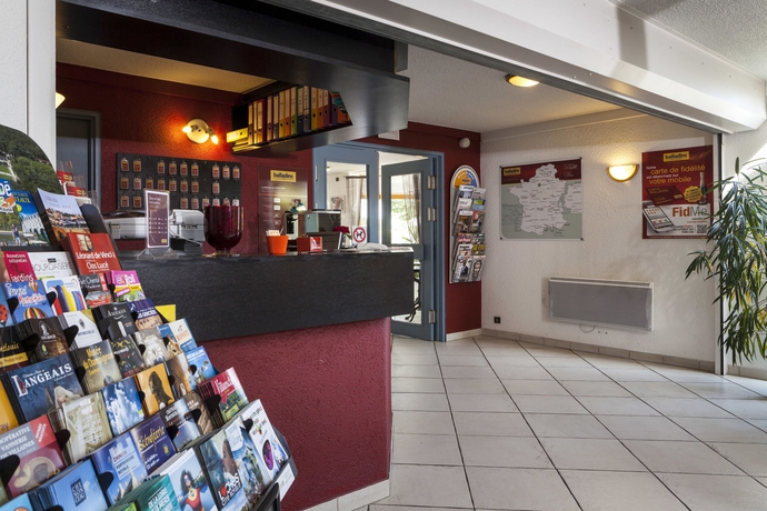 Imagen de los interiores del Hotel Brit Tours Nord. Foto 13