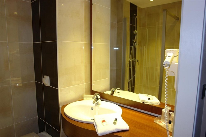 Imagen de la habitación del Hotel Brit Tours Sud - Le Cheops. Foto 2