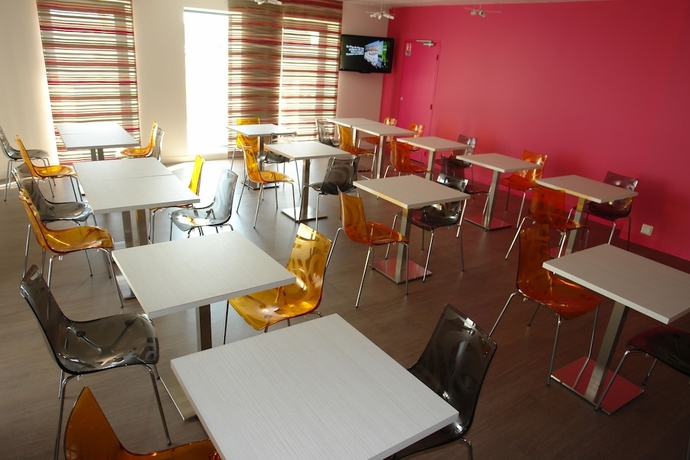 Imagen del bar/restaurante del Hotel Brit Vendee Mer. Foto 5