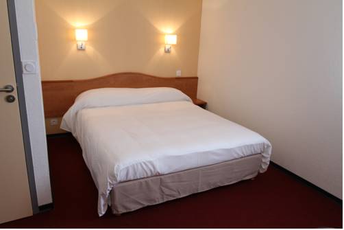Imagen de la habitación del Hotel Brit Villeneuve Sur Lot. Foto 9