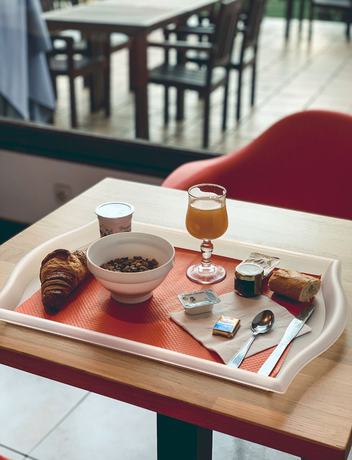 Imagen del bar/restaurante del Hotel Brit du Laca - Capvern. Foto 6