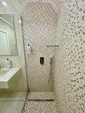 Imagen de la habitación del Hotel Britania. Foto 19