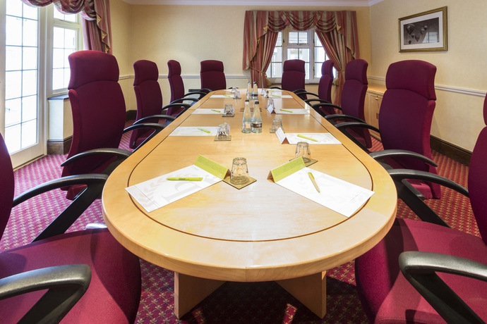 Imagen de los interiores del Hotel Britannia Basingstoke Country and Spa. Foto 12