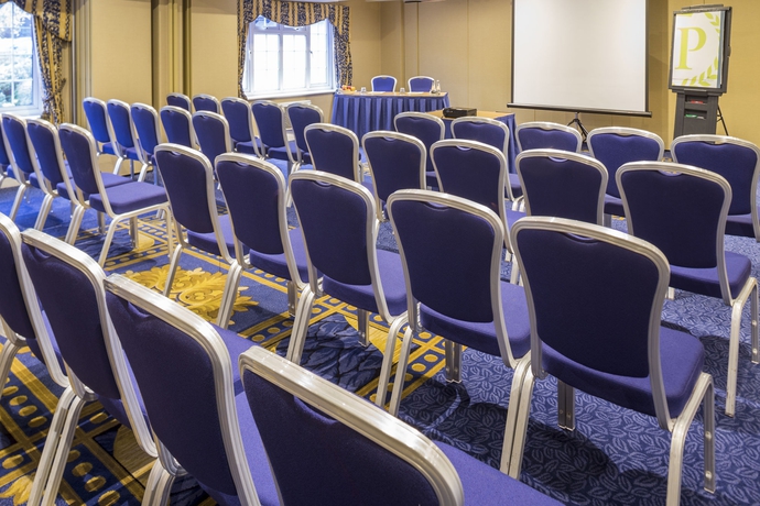 Imagen de los interiores del Hotel Britannia Basingstoke Country and Spa. Foto 13