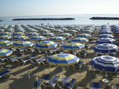 Imagen de la habitación del Hotel Britannia, Bellaria-Igea Marina. Foto 8