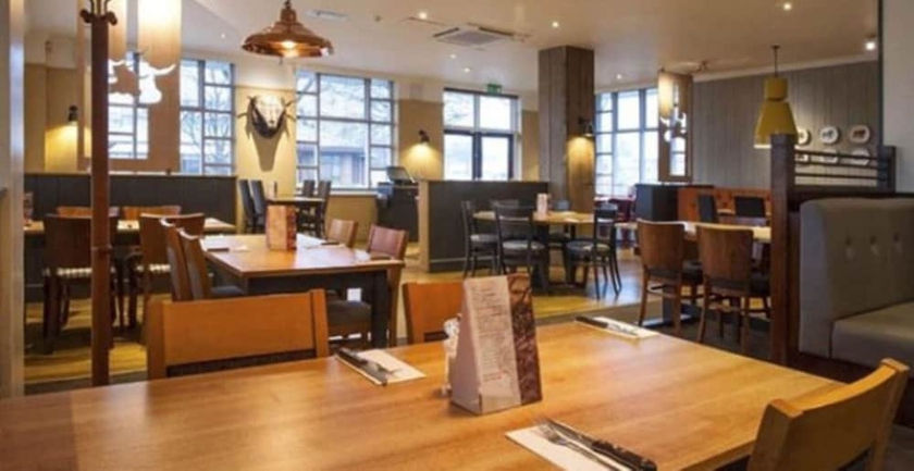 Imagen del bar/restaurante del Hotel Britannia Inn Glasgow. Foto 3
