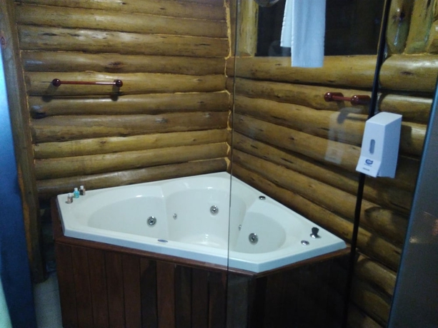 Imagen de la habitación del Hotel Britannia, Penedo. Foto 14