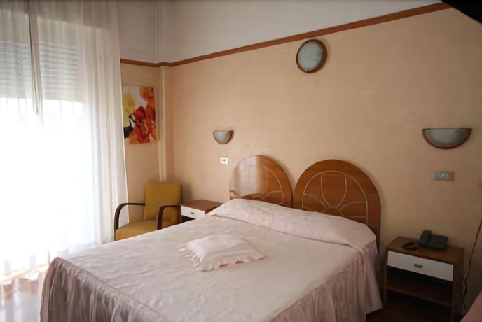 Imagen de la habitación del Hotel Britannia, Rimini. Foto 6