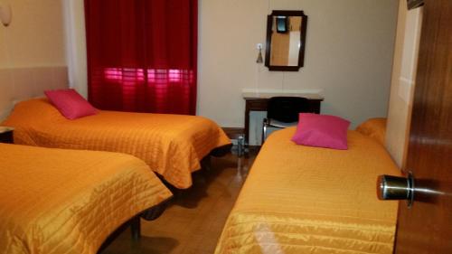 Imagen de la habitación del Hotel Brites. Foto 9