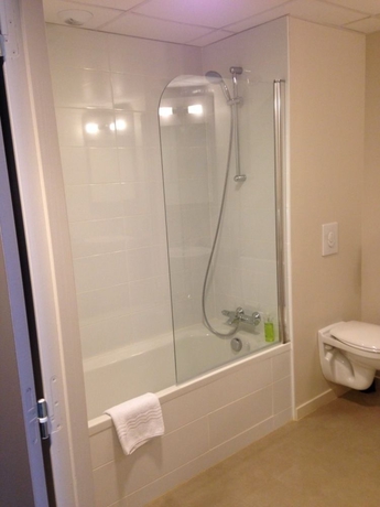 Imagen de la habitación del Hotel Brithotel Le Galion and Spa. Foto 5