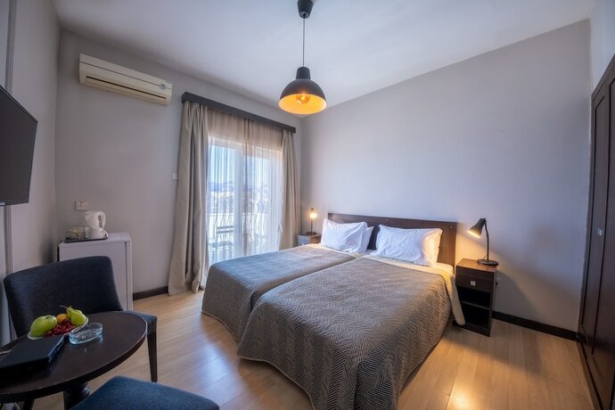 Imagen de la habitación del Hotel British. Foto 19