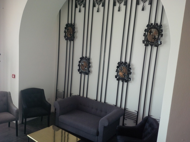 Imagen de los interiores del Hotel British. Foto 15