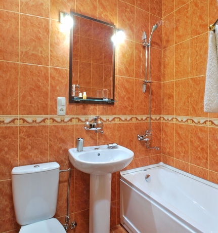 Imagen de la habitación del Hotel British House. Foto 12