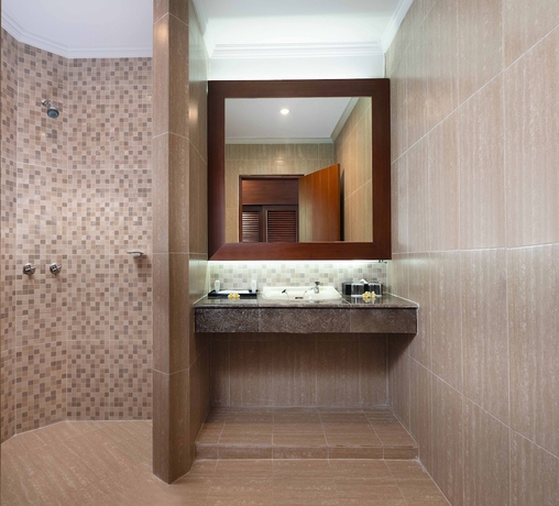 Imagen de la habitación del Hotel Brits Resort Lovina. Foto 13