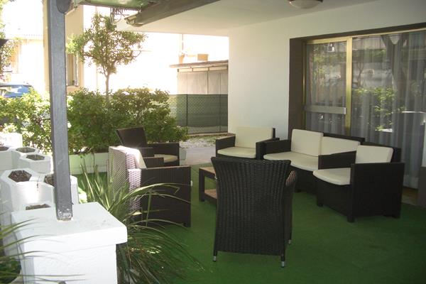 Imagen de los exteriores del Hotel Britta, Viserba. Foto 4