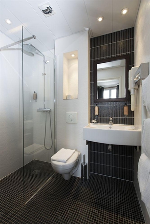 Imagen general del Hotel Brittany. Foto 7