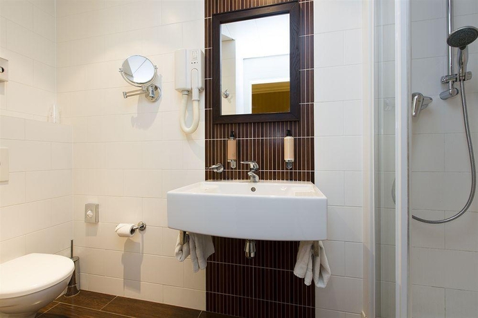 Imagen general del Hotel Brittany. Foto 10