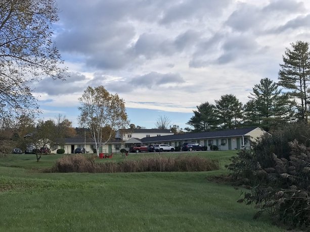 Imagen de los exteriores del Hotel Brittany Motel. Foto 20