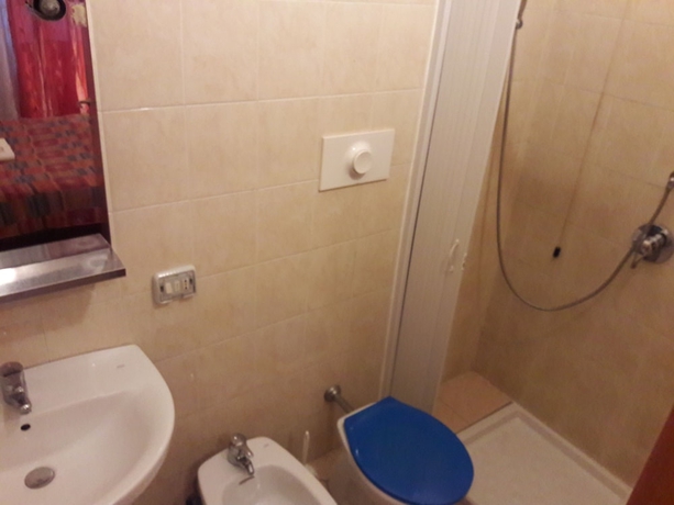 Imagen de la habitación del Hotel Brivio. Foto 15