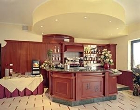 Imagen del bar/restaurante del Hotel Brixellum. Foto 6