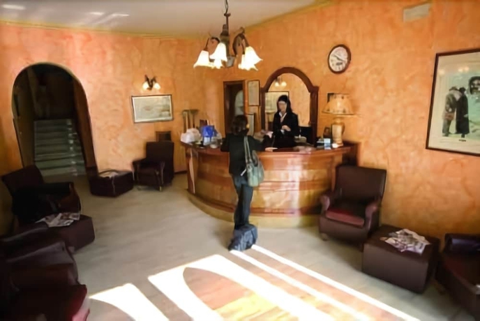 Imagen de los interiores del Hotel Brixellum. Foto 19