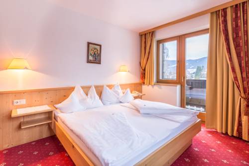 Imagen de la habitación del Hotel Brixentalerhof. Foto 2