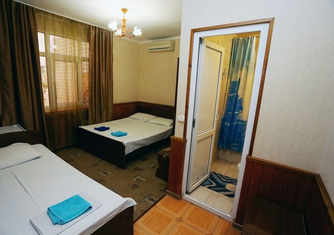 Imagen de la habitación del Hotel Briz Guest House. Foto 17