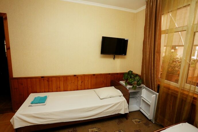 Imagen de la habitación del Hotel Briz Guest House. Foto 19