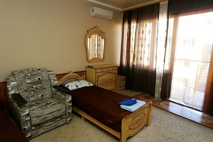 Imagen de la habitación del Hotel Briz Guest House. Foto 20