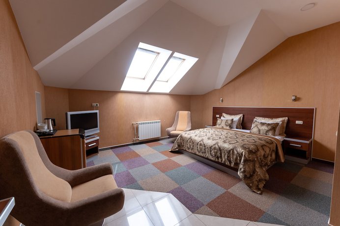 Imagen de la habitación del Hotel Briz, Oremburgo. Foto 5