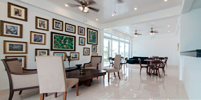 Imagen de los interiores del Hotel Brizo and Resort Tagaytay. Foto 26
