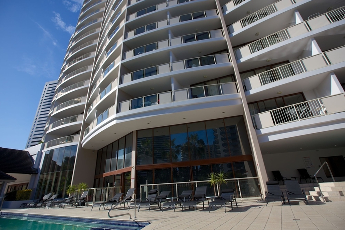 Imagen general del Hotel Broadbeach Savannah Resort. Foto 7