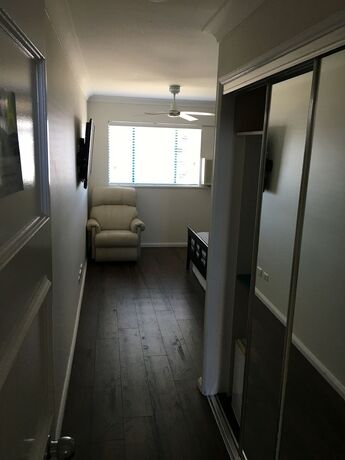 Imagen general del Hotel Broadbeach Studios. Foto 10