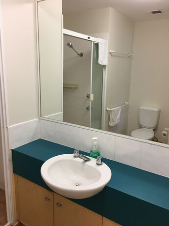 Imagen general del Hotel Broadbeach Studios. Foto 12