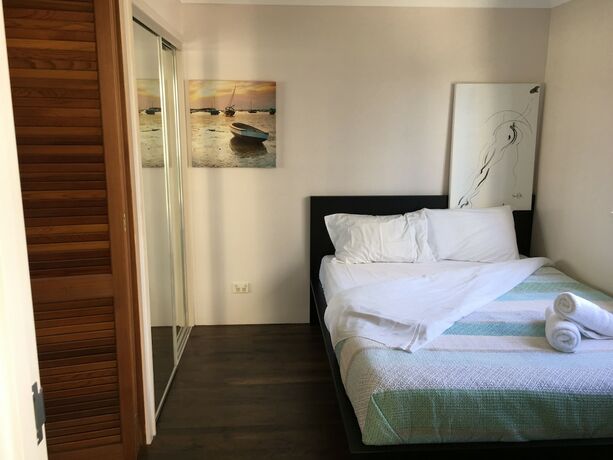 Imagen de la habitación del Hotel Broadbeach Studios. Foto 22