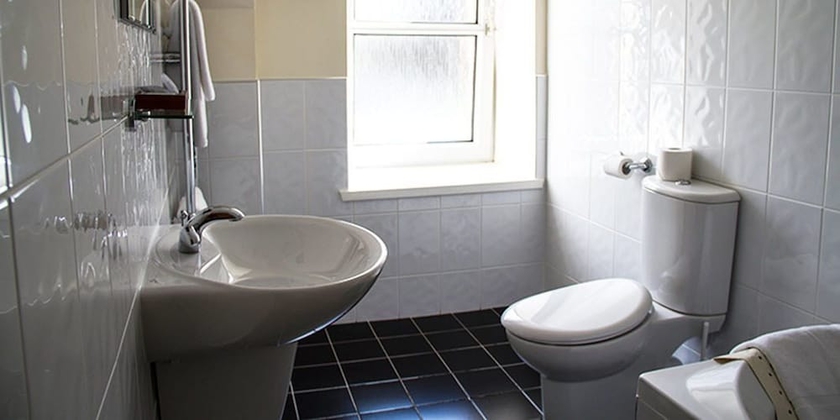 Imagen de la habitación del Hotel Broadford. Foto 17