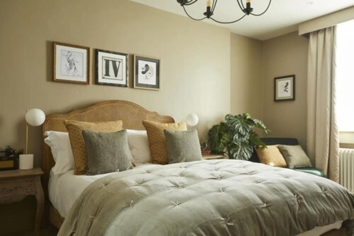 Imagen de la habitación del Hotel Broadstreet Townhouse. Foto 7