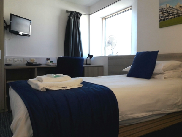 Imagen de la habitación del Hotel Broadview. Foto 11