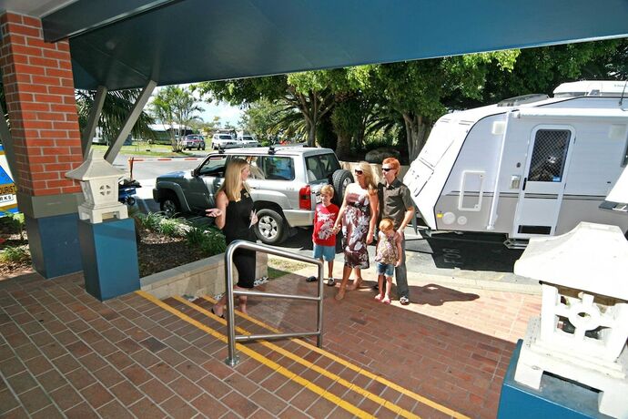 Imagen general del Hotel Broadwater Tourist Park. Foto 12