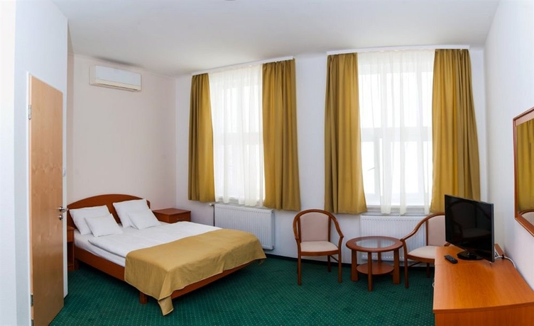 Imagen de la habitación del Hotel Broadway City Guesthouse. Foto 5