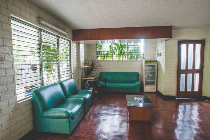 Imagen de los interiores del Hotel Broadway Court Apartelle. Foto 8