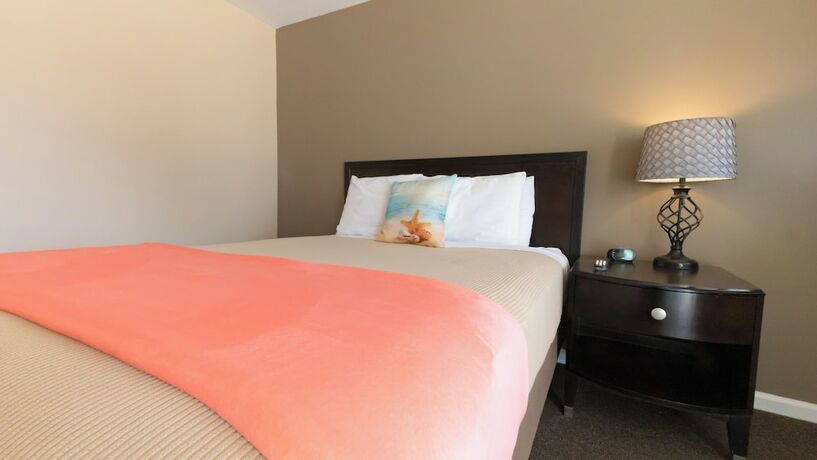 Imagen de la habitación del Hotel Broadway Court Motel. Foto 10