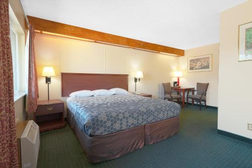 Imagen de la habitación del Hotel Broadway Inn By Oyo Portland Downtown. Foto 18